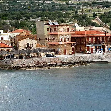 Akrotainaritis Hotel